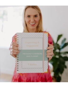NEW Expecting and Organized New Baby Planner